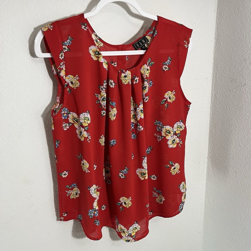 Red Blouse Women'S XL Button Up Back, Red W/ Floral Print Flowy Bohemian Blouse